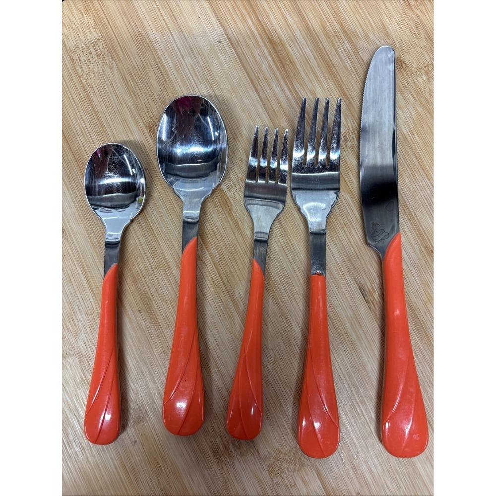 Retired Fiesta Flatware - Swirl Pattern Orange 5-Piece Place Setting Fiestaware